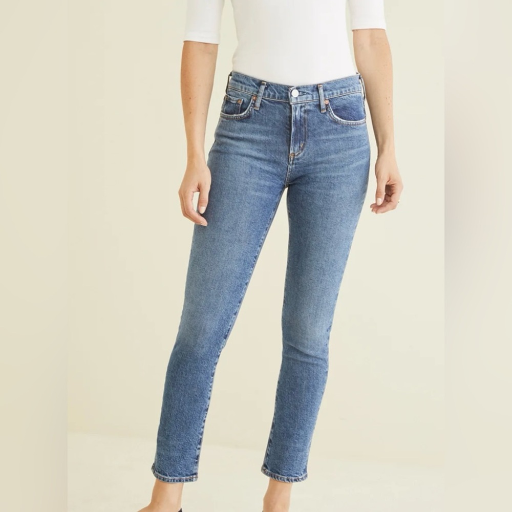 AGOLDE “Toni Mid Rise” Straight Jean